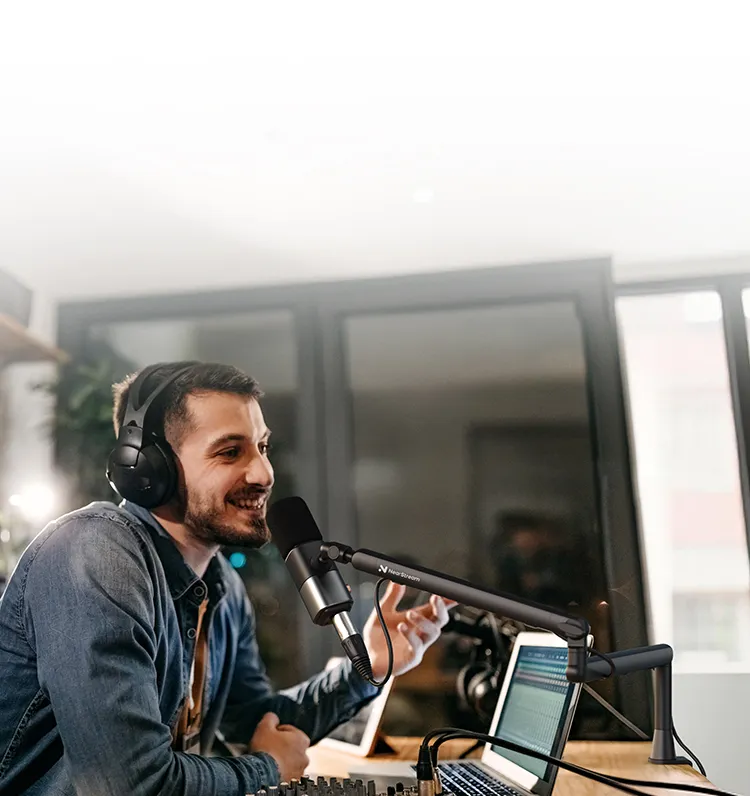 NearStream am25x condenser mic in podcasting